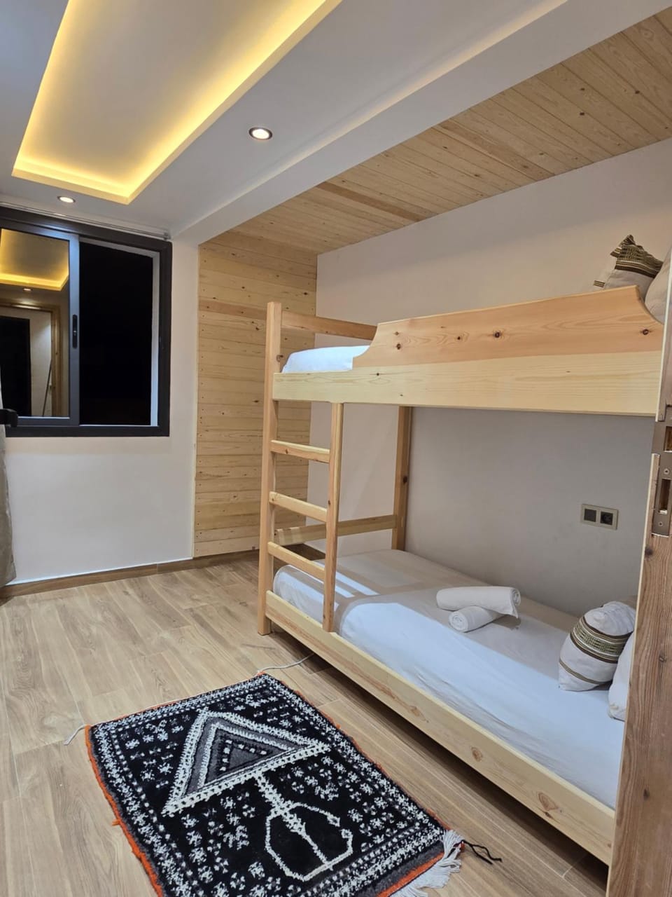 Open waves surf house Bed and Breakfast in Agadir