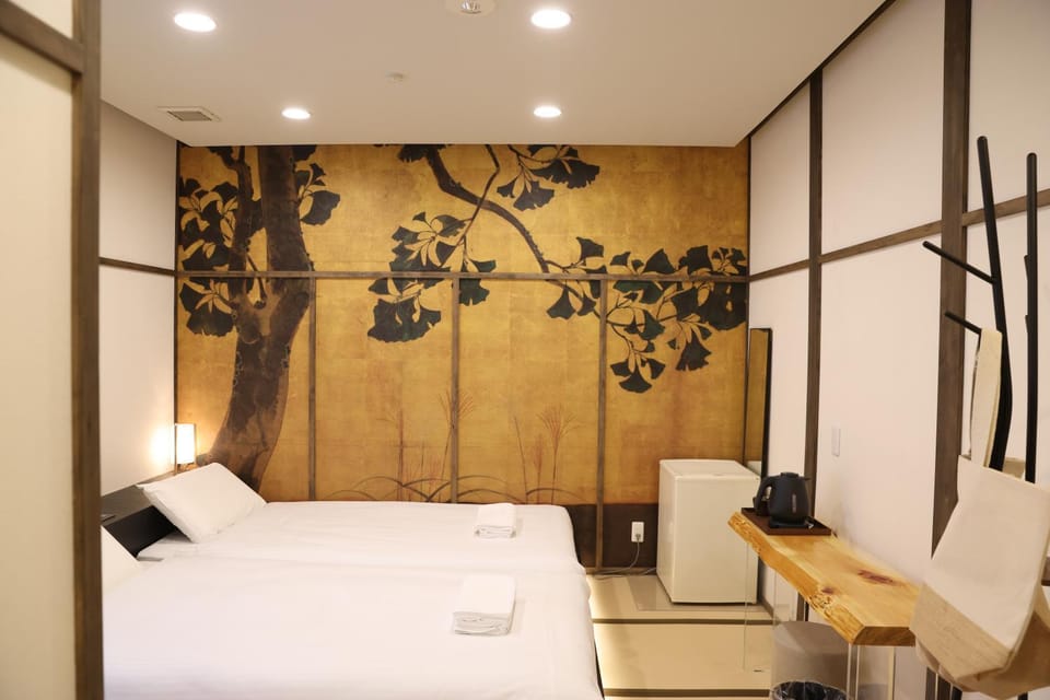 oyasumi hotel 道頓堀 Zero-pressure mattress Bed and Breakfast in Osaka