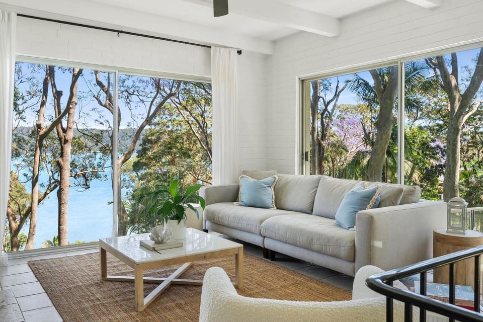 Sunset Palms House in Pittwater Council