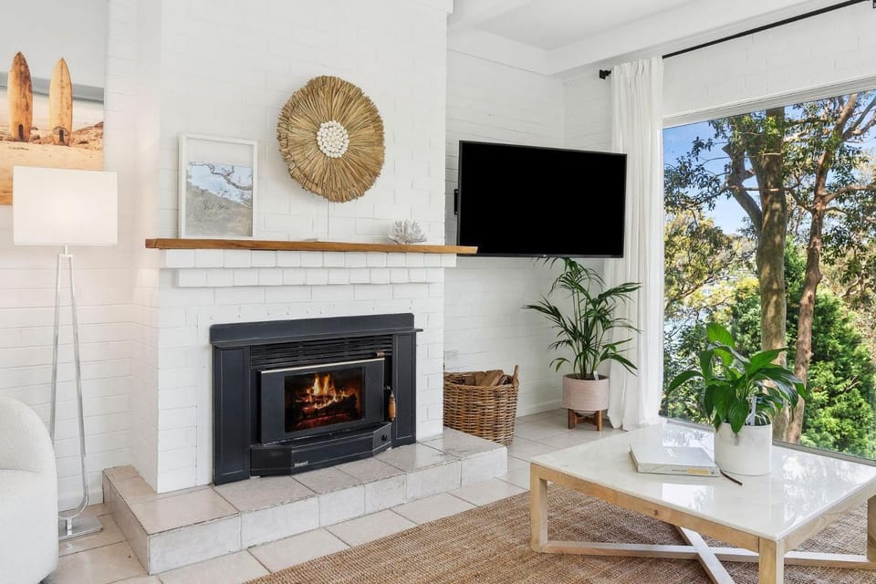 Sunset Palms House in Pittwater Council