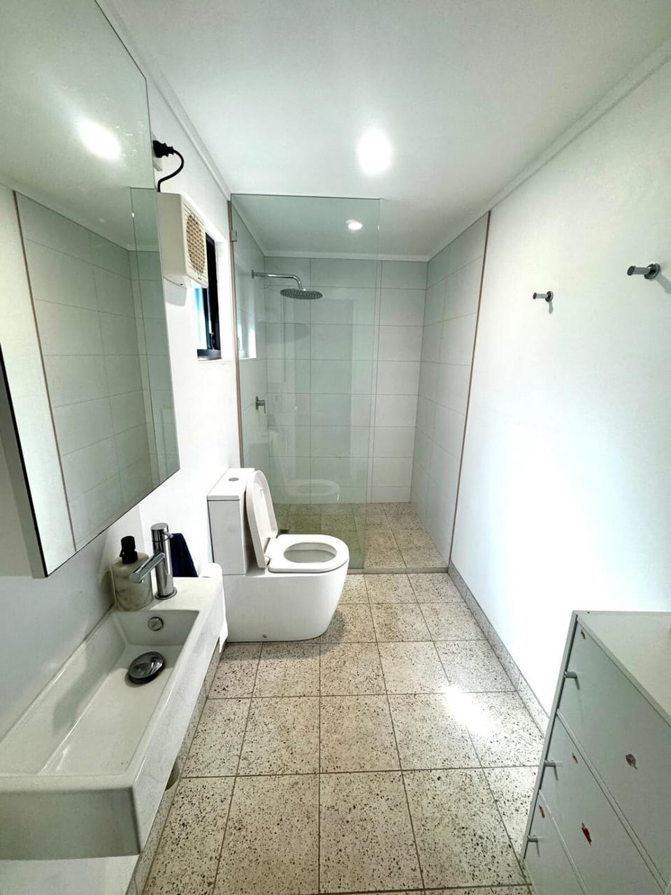 Shower, Toilet, Bathroom