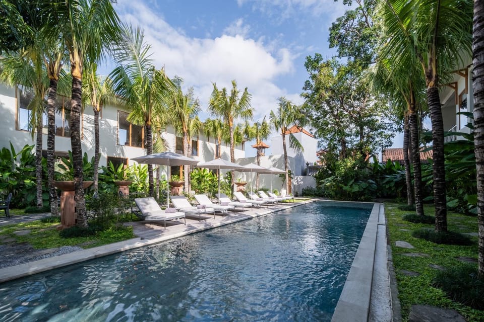 Pool view, Swimming pool