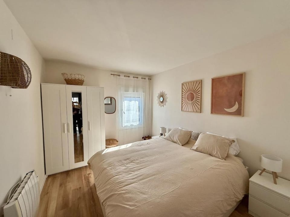 Charmant appartement rénové vue piscine Apartment in Baix Empordà