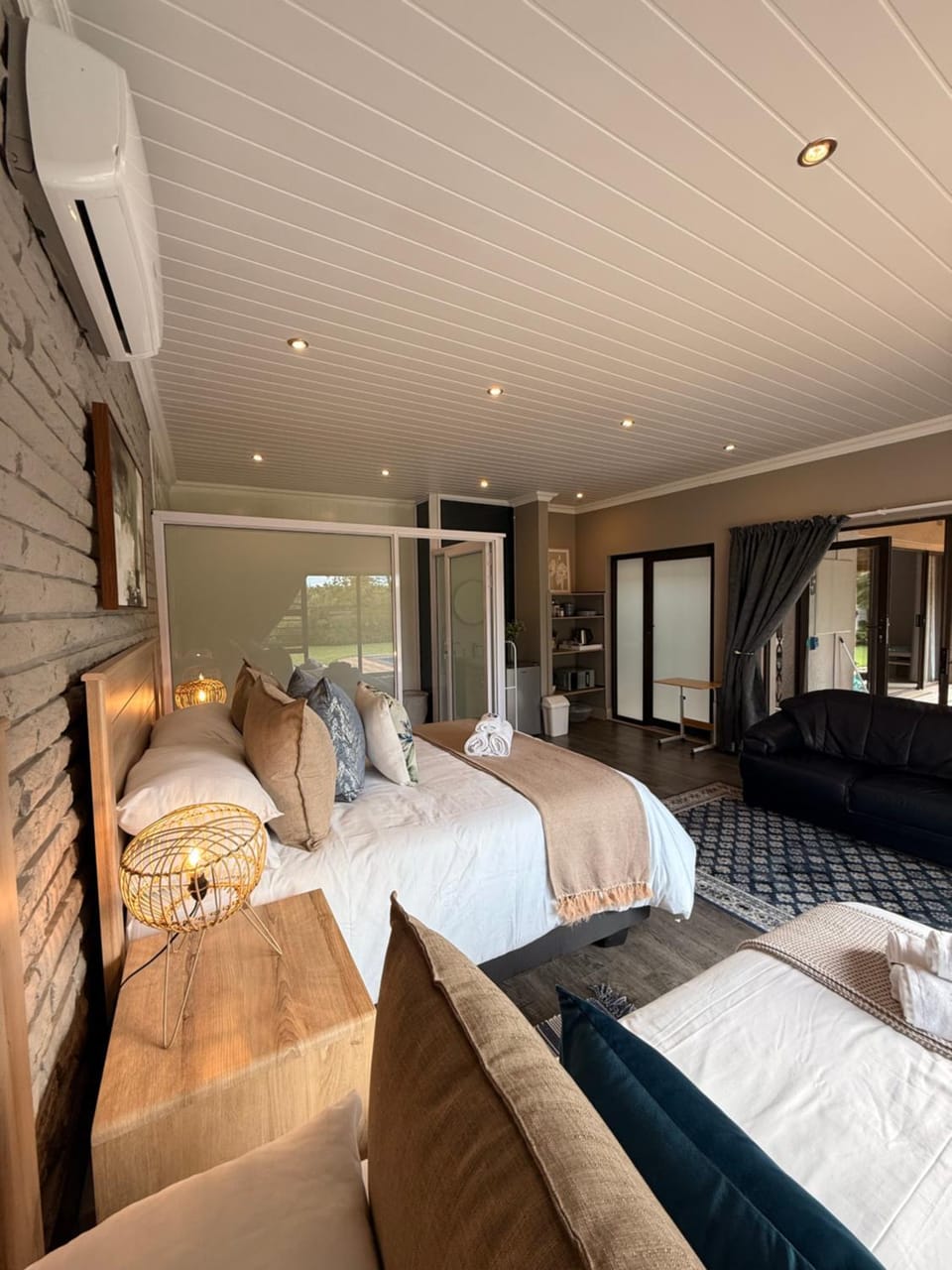 Lemon & Blue Guest House Bed and Breakfast in North West, South Africa