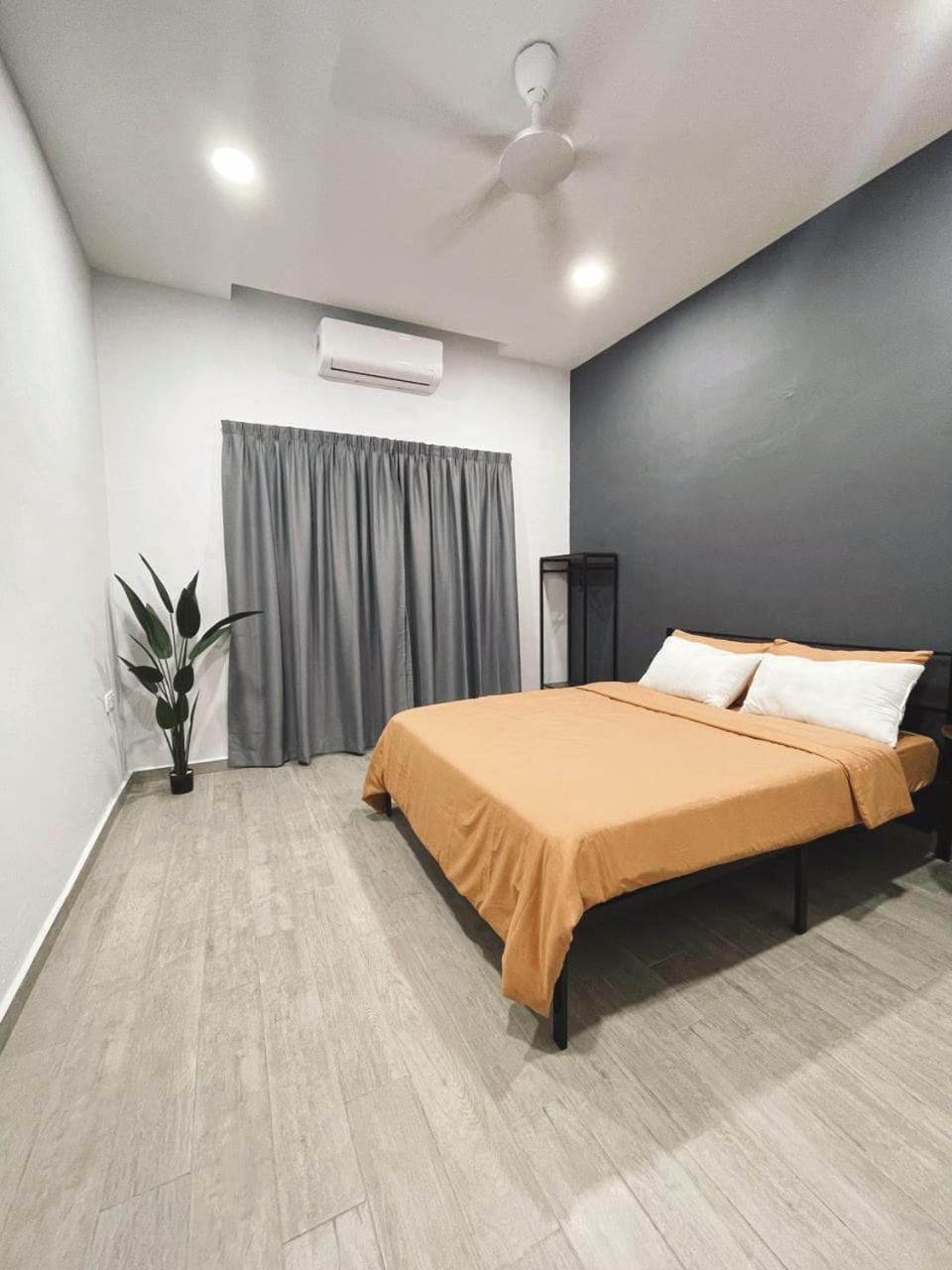 六人行民宿 Batu Berendam Melaka Homestay 6-8pax House in Malacca