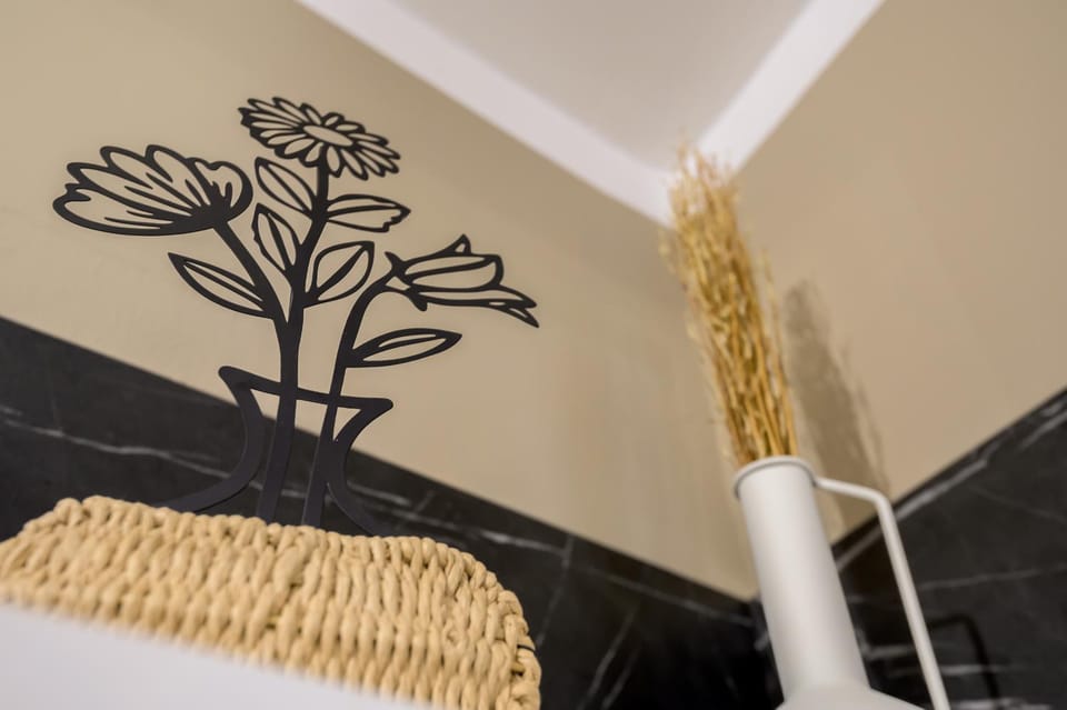 Decorative detail