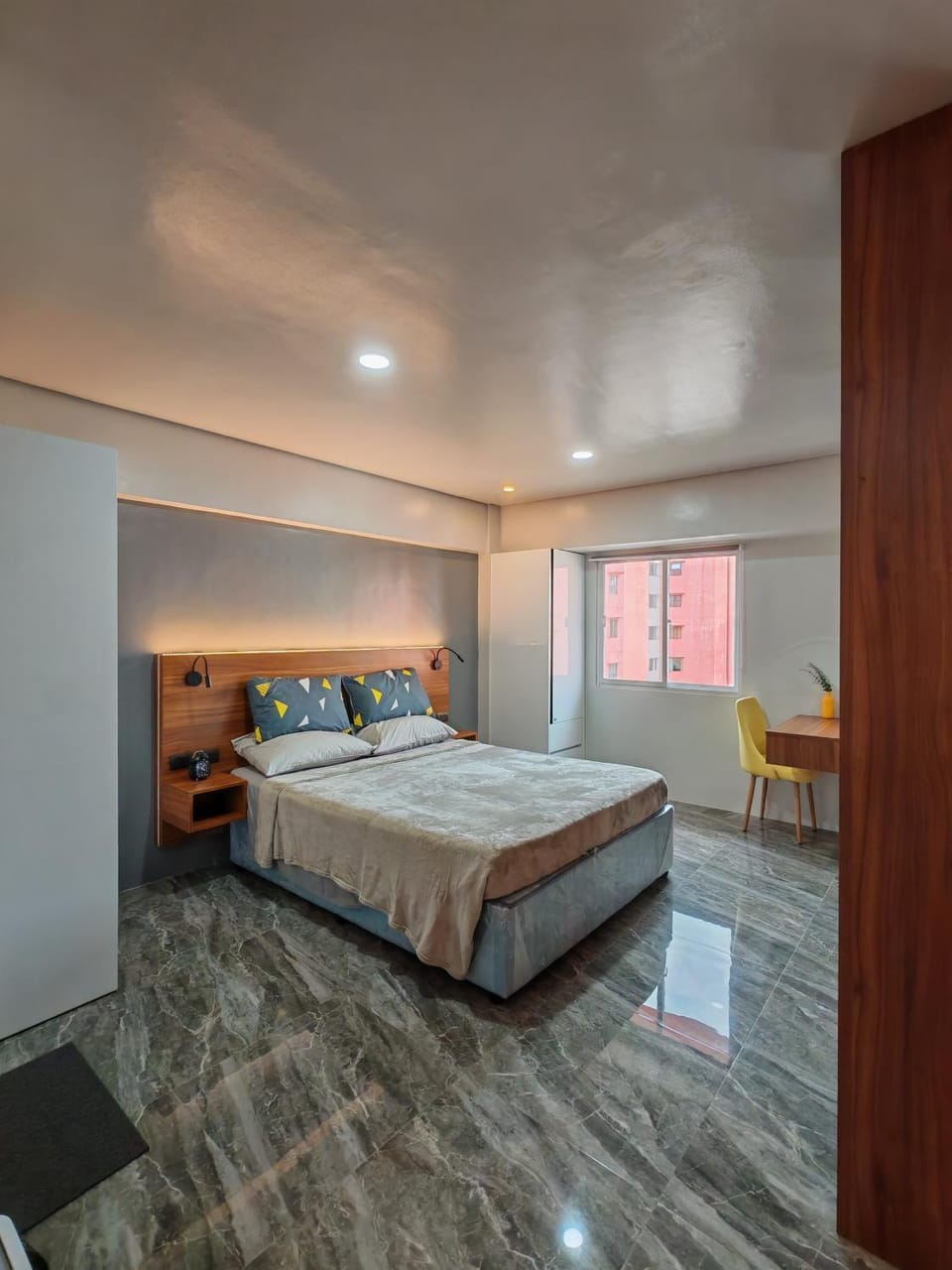 Bed, Bedroom
