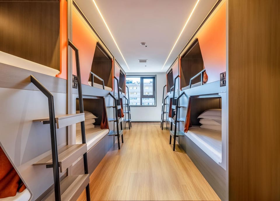 bunk bed