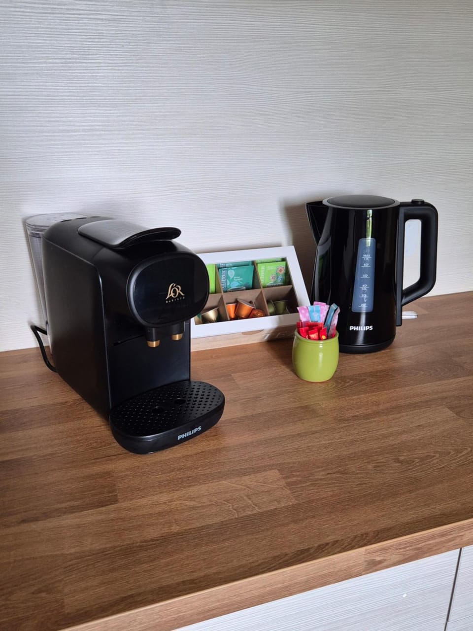 Coffee/tea facilities, Drinks