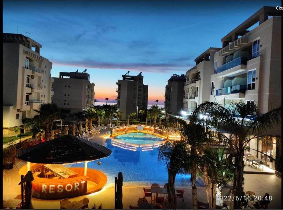 Radhima Beach Apartment-Tirana Resort Apartment in Vlorë County, Albania