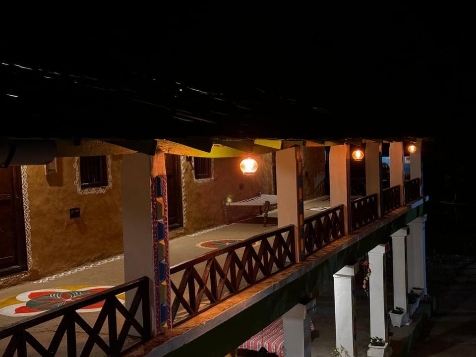 Property building, Night, View (from property/room), Balcony/Terrace