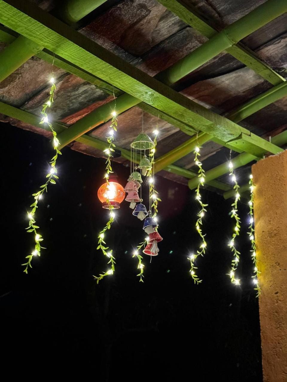 Night, Decorative detail