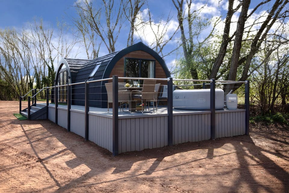 Patio, BBQ facilities, Hot Tub