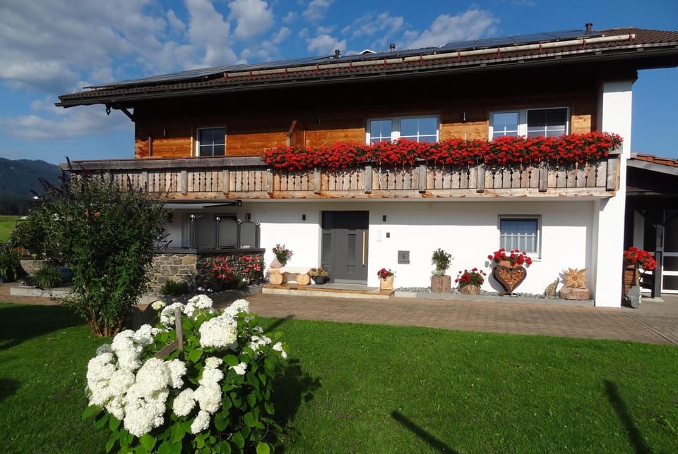 Gästehaus Koros Farm Stay in Sonthofen