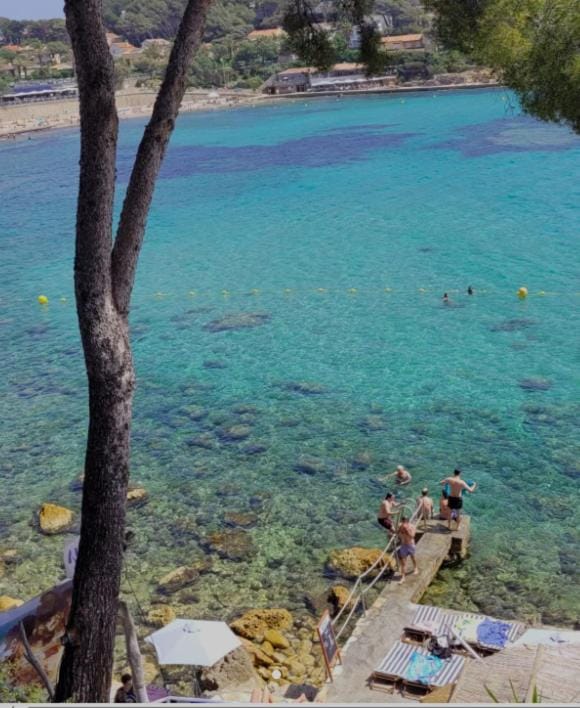 Appartement au cœur de bandol avec parking plage à 1 mn ! Apartment in French Riviera
