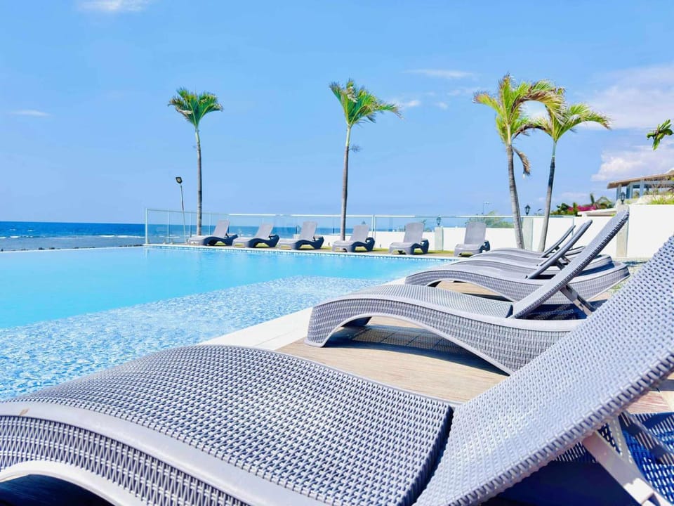 Pool view, Swimming pool