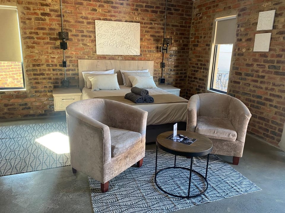 MK & R Guesthouse Bed and Breakfast in Gauteng