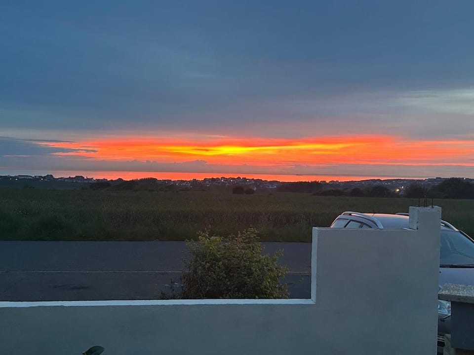 Natural landscape, View (from property/room), Sunrise, Sunset