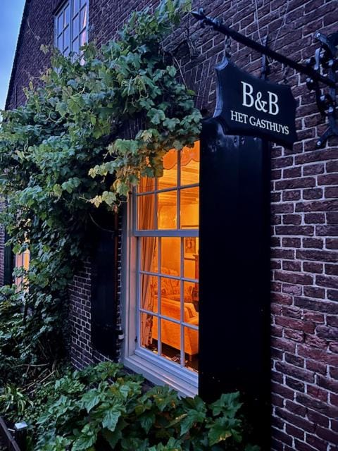 B&B Het Gasthuys Bed and Breakfast in Gelderland, Netherlands