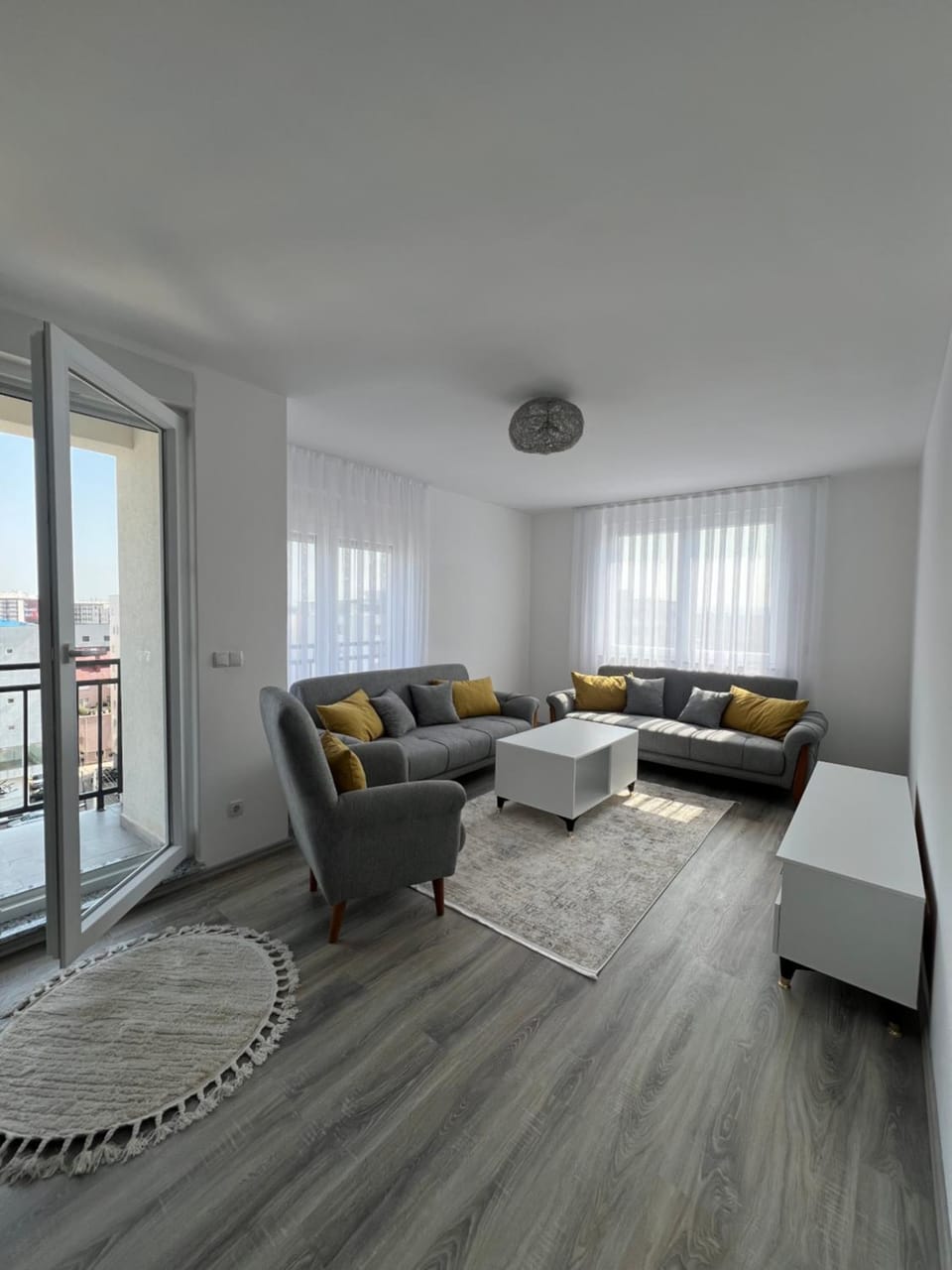 Bright and Comfy Apartment in Serbia