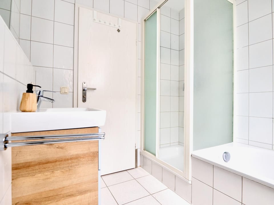 Shower, Bathroom, Bath