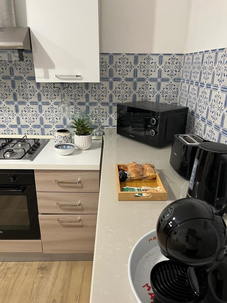 Breakfast, kitchen