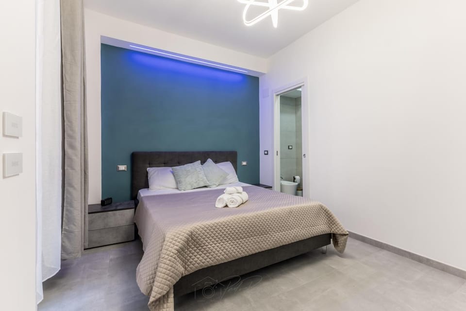 Living room, Bedroom