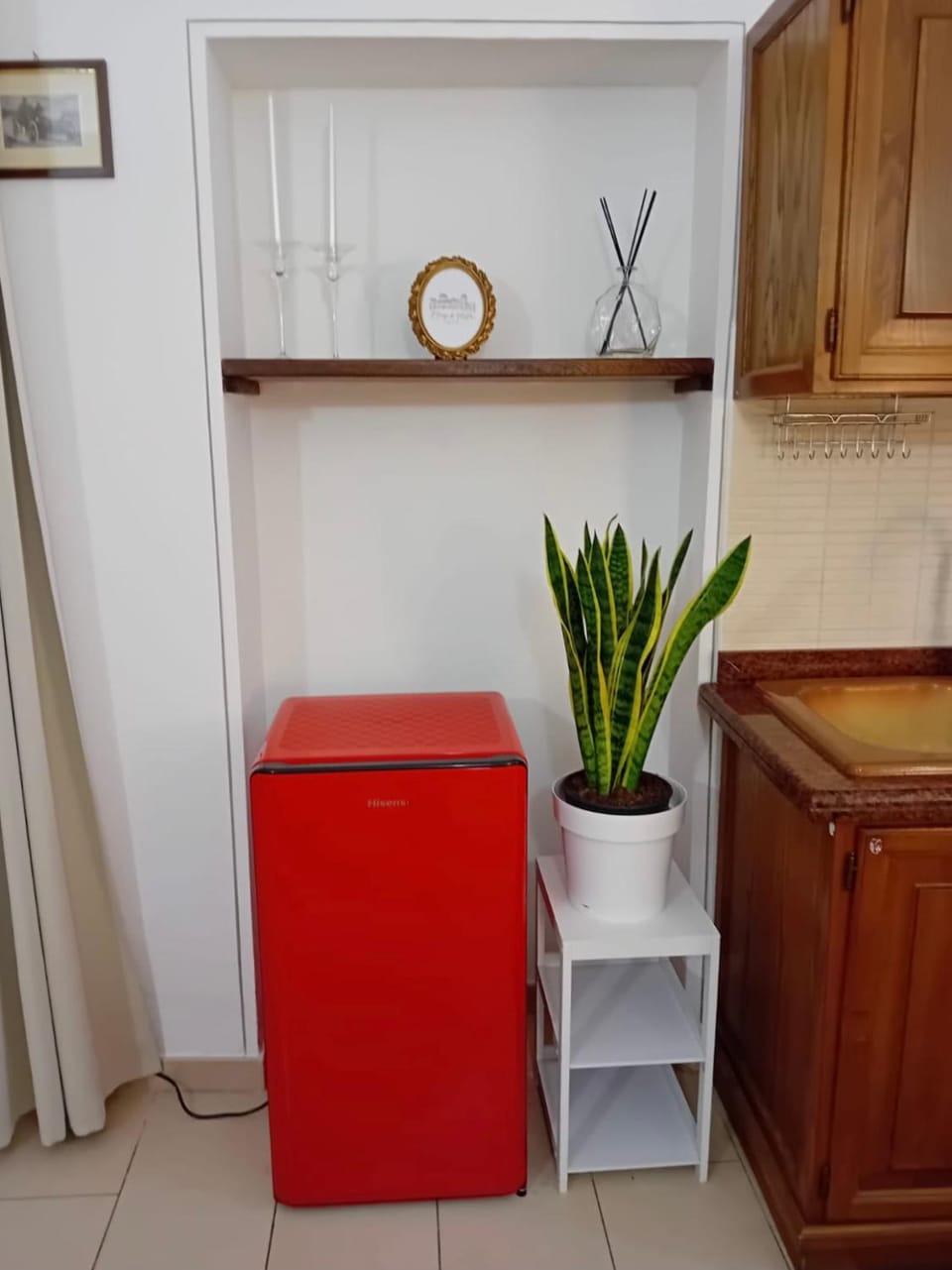 Kitchen or kitchenette