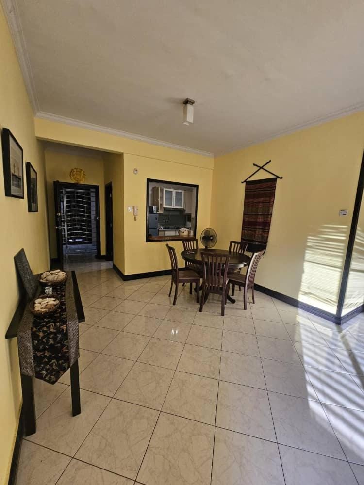 Marina-A38 kk Centre Homestay Apartment in Kota Kinabalu