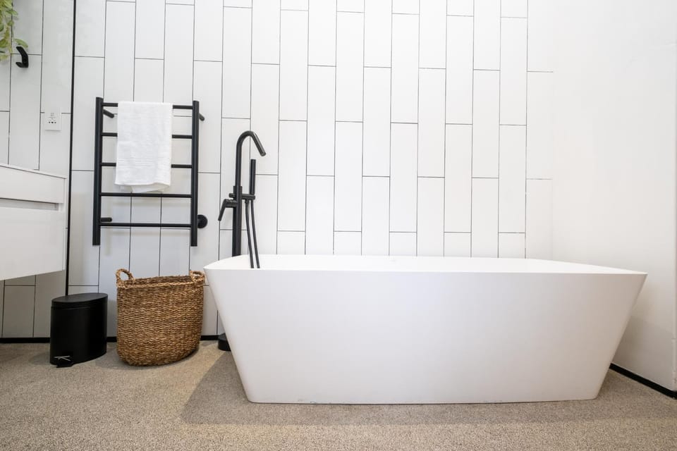 Bathroom, Bath