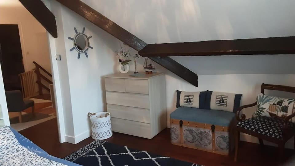 VILLA 5 CHAMBRES 10 PERSONNES 300m PLAGE DEMOISELLE House in Saint-Jean-de-Monts