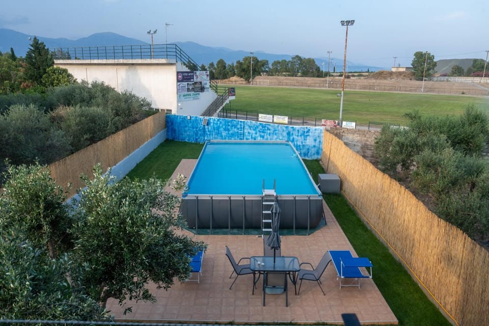 Garden, Pool view, Swimming pool, sunbed