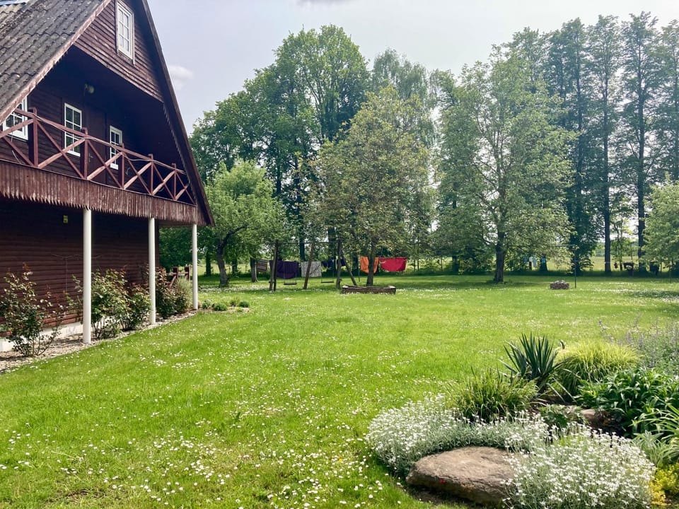 Garden view, Garden view