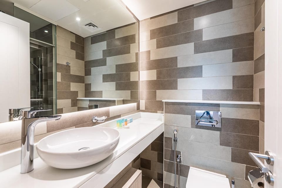 Bright & Elegant Saven The Palm 1bhk Apartment Apartment in Dubai