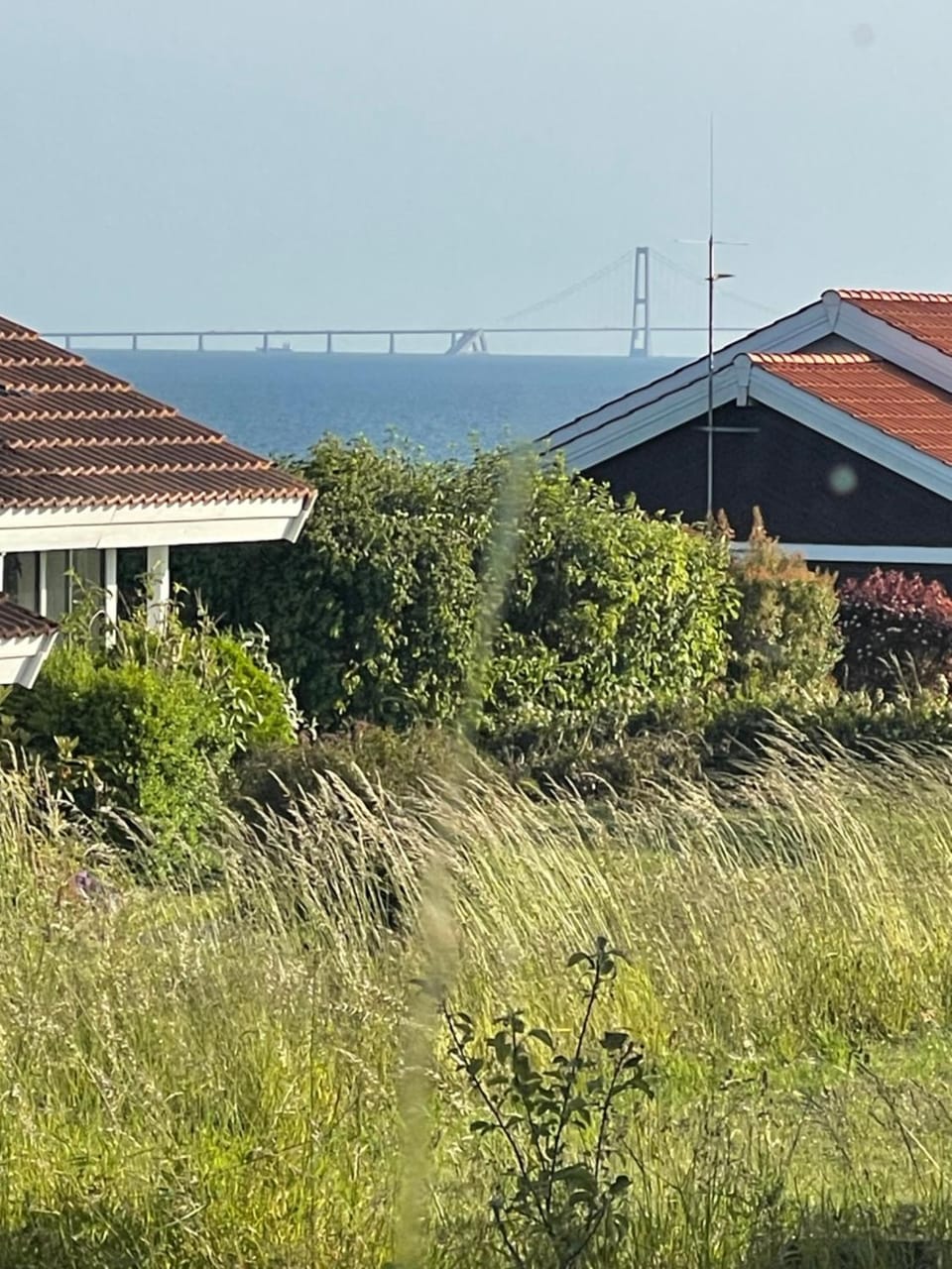 Charmerende Norsk Bjælkehytte med fibernet House in Zealand