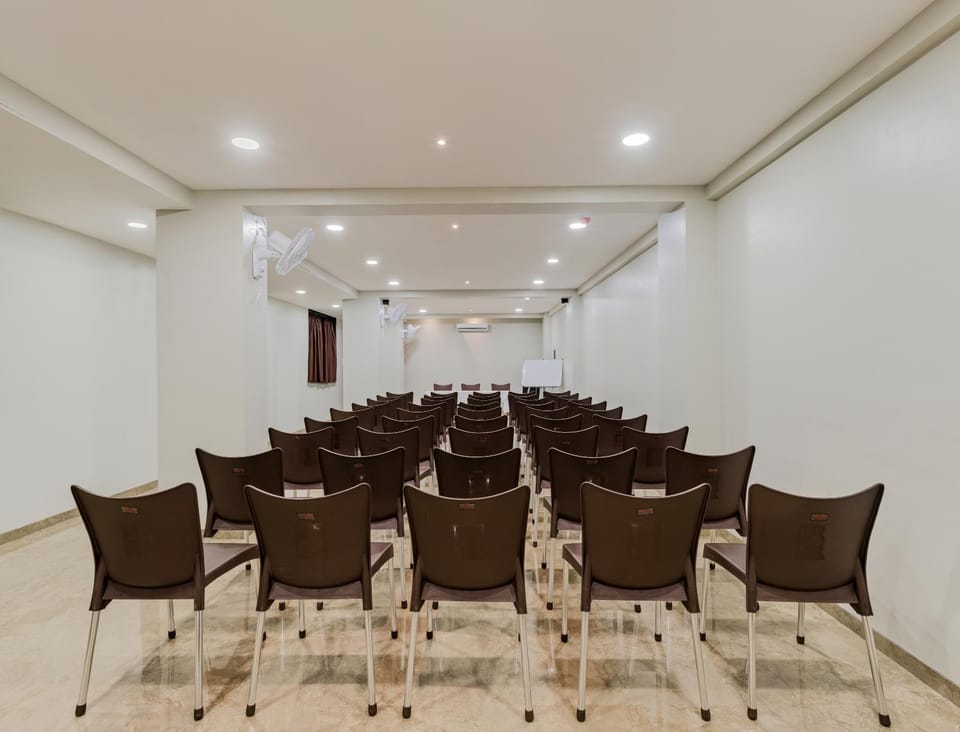 Meeting/conference room