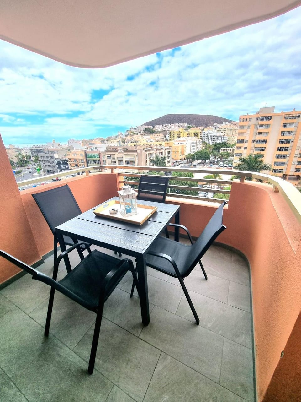View (from property/room), Balcony/Terrace, Dining area, Sea view