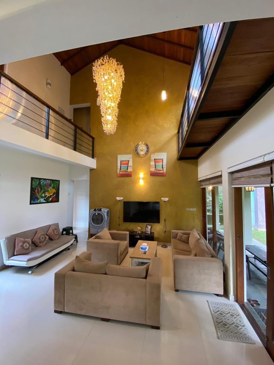 TV and multimedia, Living room, Seating area