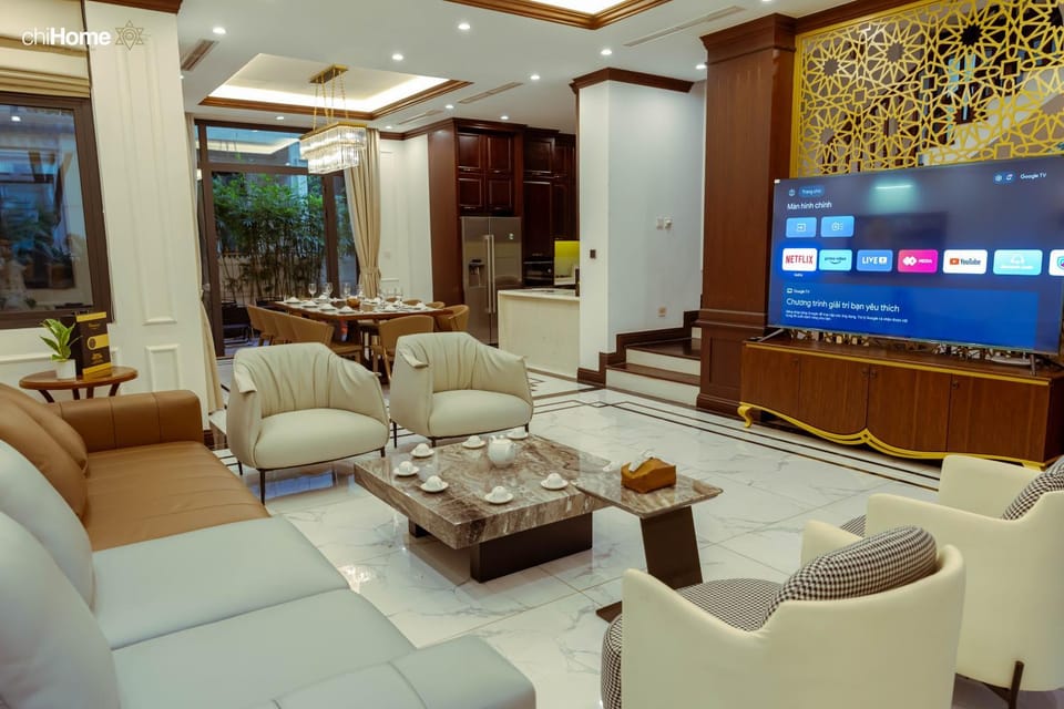 Communal lounge/ TV room, TV and multimedia, Living room, Seating area