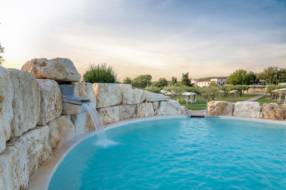 Swimming pool, Swimming pool