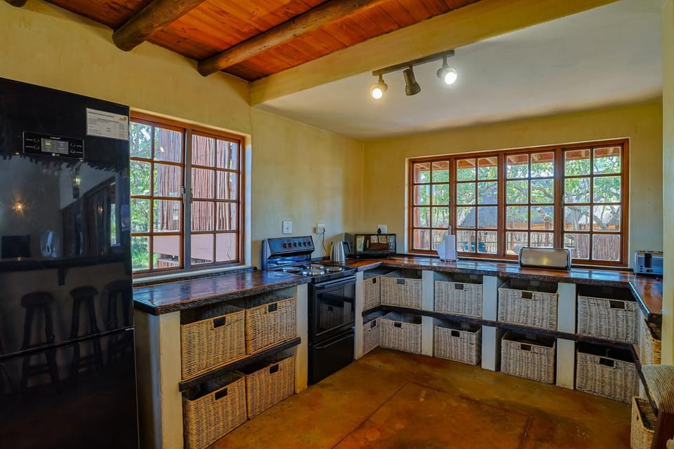 Bush Lodge Retreat Villa 29 Villa in North West, South Africa