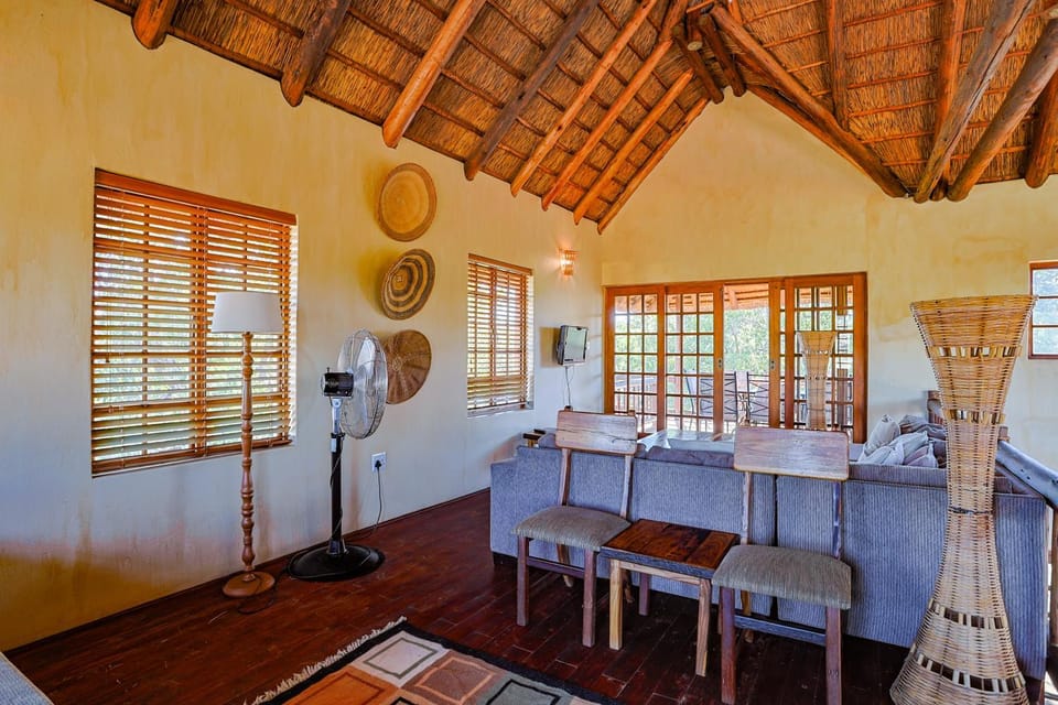 Bush Lodge Retreat Villa 29 Villa in North West, South Africa