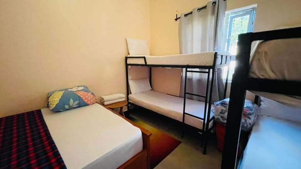 Safari Roots Hostel Apartment in Arusha