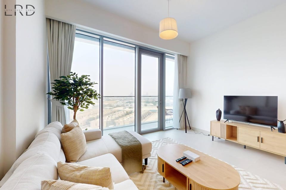Elegant 2BR with Maids and Stunning Canal Views Apartment in Dubai