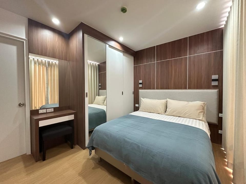 6th Avenue Sukhumvit BKK 301 BTS Asoke Nana MRT Apartment in Bangkok