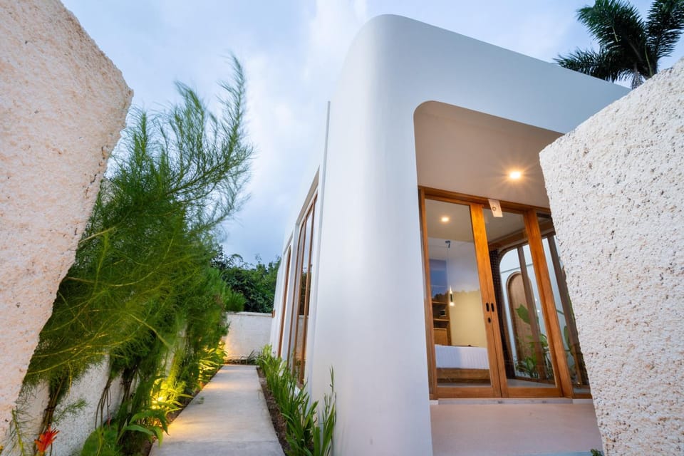 Property building, Garden