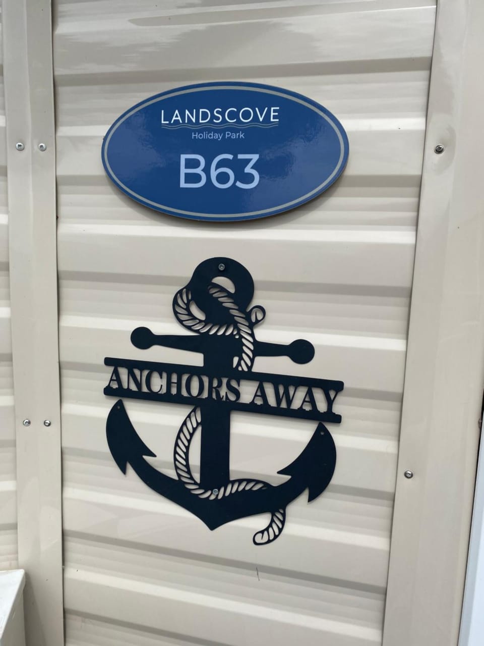 B63 Anchors Away Apartment in Brixham