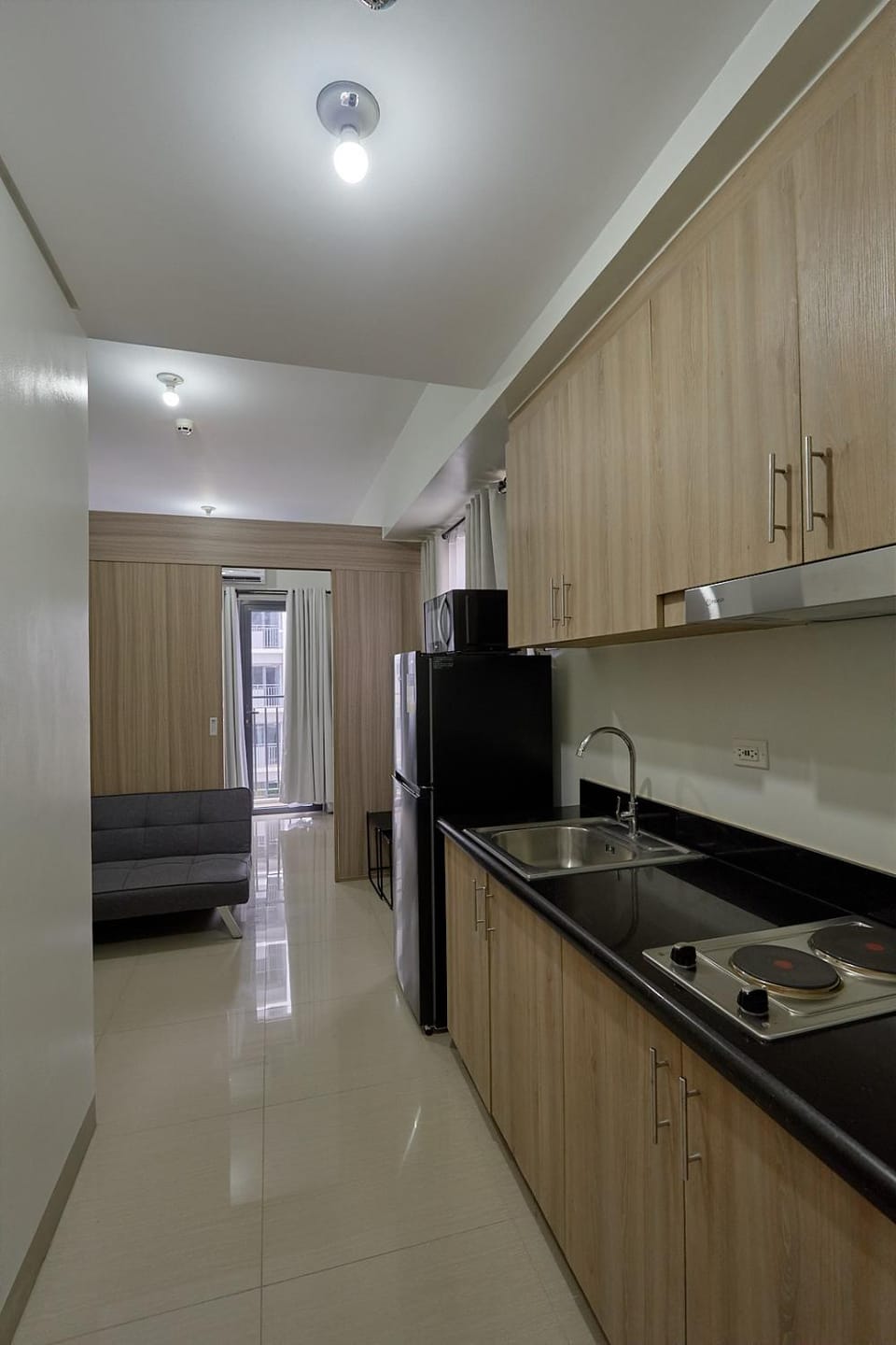 MOA Shorescape City Life with WiFi Apartment in Pasay
