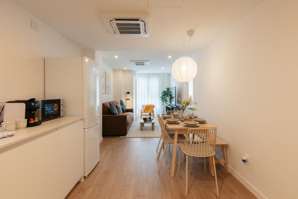 Living room, Dining area