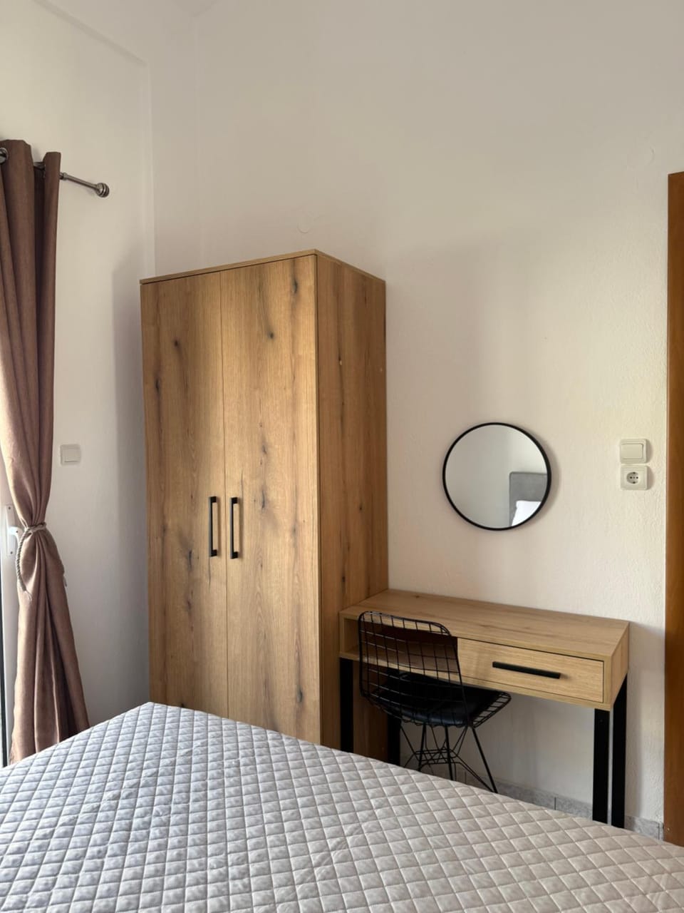 Bed, Bedroom, wardrobe